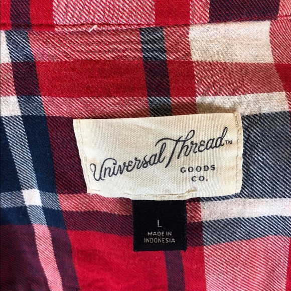 Universal Thread L Plaid Button Down - Picture 3 of 3